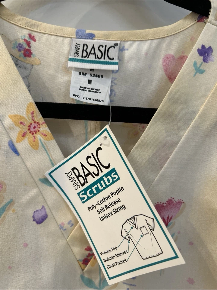 New Simply Basic Scrub V-Neck, Chest Pocket, Size M Dogs, Hearts, & Flowers  - Image 2 of 4
