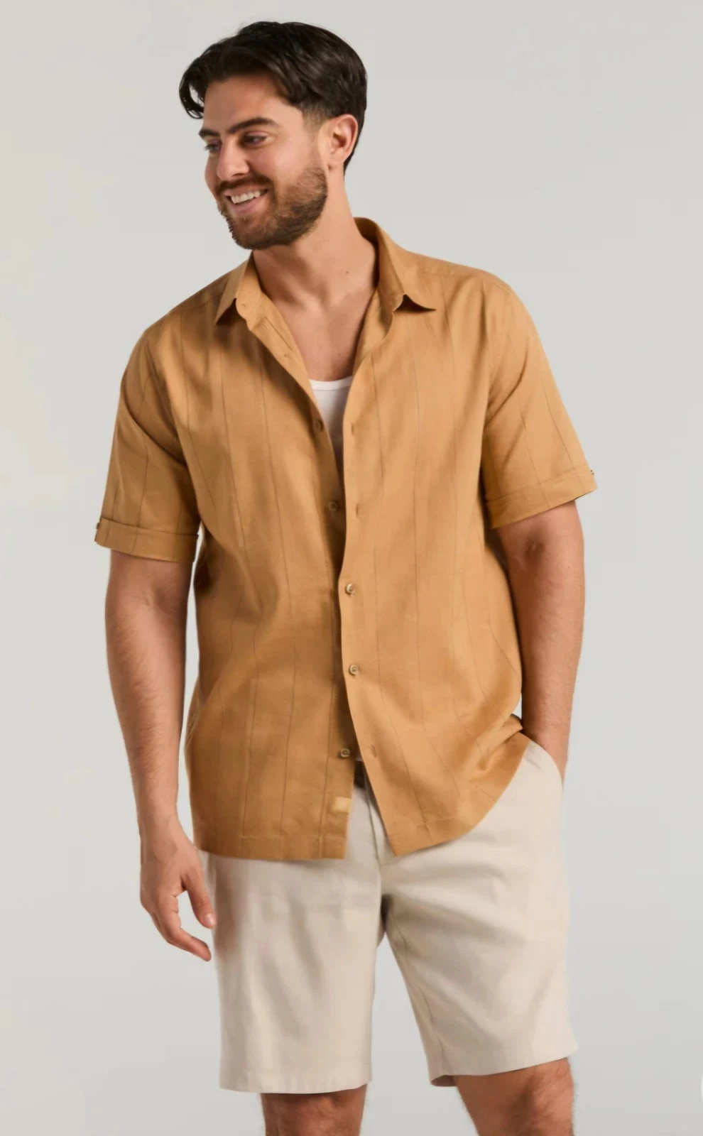 CUBAVERA Linen Blend Shorts Tan Men Size 30 / 9" Inseam NWT Pockets Belt Loops
Opens in a new window