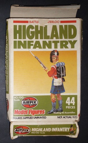 Airfix Waterloo Highland Infantry + Tall Box - Set 01735 komplett 55 Teile 1:72