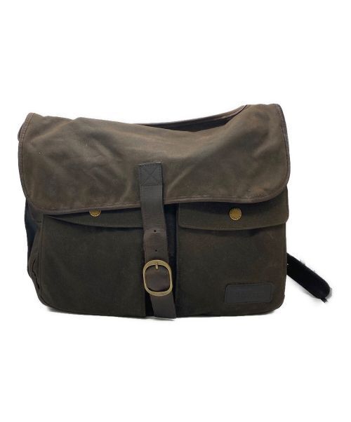 Barbour Men's Oiled Shoulder Bag Waterproof Adjustable Strap Barbour Men's Oiled Shoulder Bag Waterproof Adjustable Strap