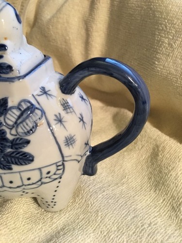 MSR Imports Blue And White Elephant With Lid Teapot - Picture 3 of 12