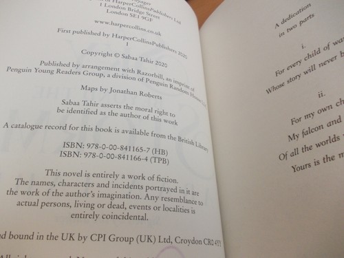 A Sky Beyond The Storm, Sabaa Tahir ,SIGNED FIRST EDITION,1st imp, Sprayed Edges - Imagen 3 de 5