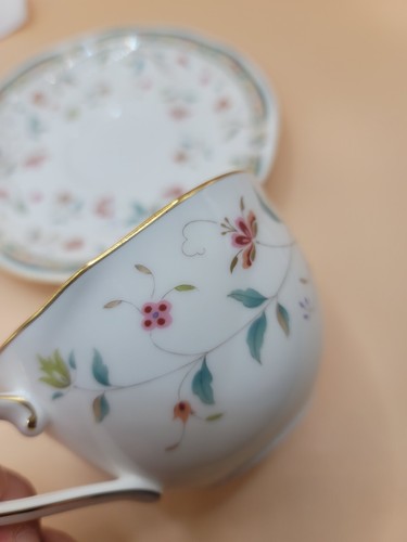 Noritake Tea Cup & Saucer Hana Sarasa 4409 Bone China - Picture 2 of 23