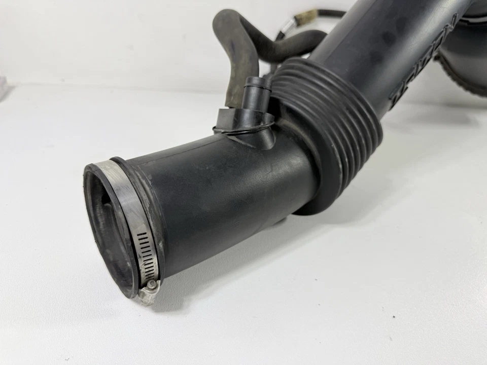 Ford F250 Super Duty 1999-2004 motor V8 5,4 L manguera de admisión de aire tubo conducto fabricante de equipos originales Foto 2 de 4