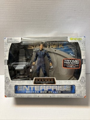 Star Trek Enterprise NX-01 Broken Bow Deluxe Captain Archer & Bridge Figure