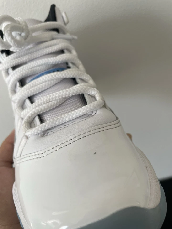 Jordan 11 Retro Legend Blue GS Size 6Y/7.5W SHIPS IN 24HRS! - Image 4 of 4