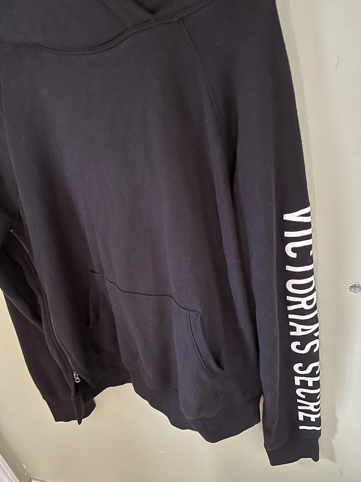 UNDERCOVER Felpa con cappuccio pullover donna Victoria's Secret nero bianco lettere piccole
