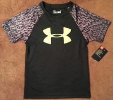UNDER ARMOUR Boy's BIG LOGO Raglan Sleeve T-Shirt  BLACK/MULTI - 5  NWT