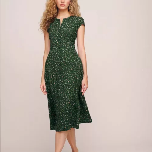 Abito donna Reformation verde floreale girocollo con taglio in vita - Foto 7 di 9