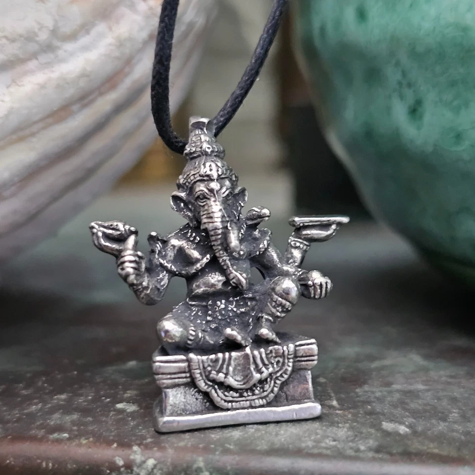 Ganesh Colgante Peltre Dios Hindú Collar Ganesh Protector de Viajes Joyería Foto 2 de 4