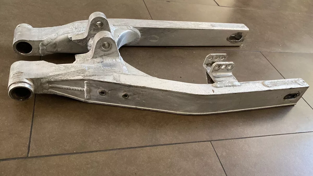 YAMAHA YZ125 YZ 125 1983 1984 SWINGARM SWING ARM SUSPENSION JAPAN