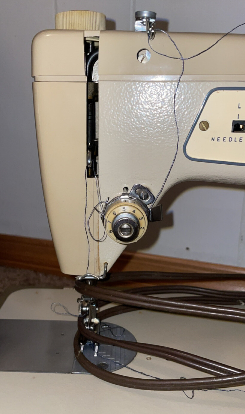 Vintage Fashion Mate Singer Sewing Machine Model 237 Hard Cover Carrying Case eBay