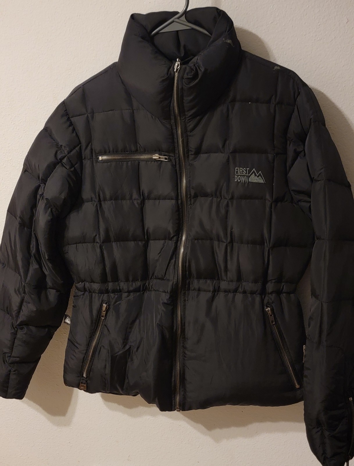 First Down Down Filled puffer jacket Size Medium … - image 4