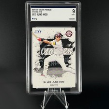 JUNG HOO LEE 2021 KBO batting in action golden premium card [BRG 9 graded]