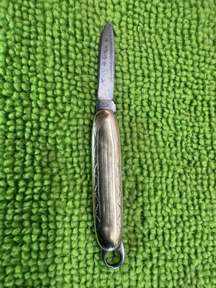 Mini cuchillo de bolsillo vintage tono dorado de 1 hoja alrededor de 1930 EE. UU. Foto 4 de 4