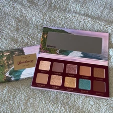 WANDER BEAUTY Wanderess Escape Eyeshadow Palette 