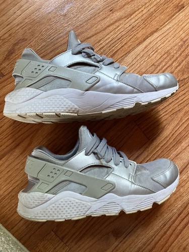 huaraches size 2