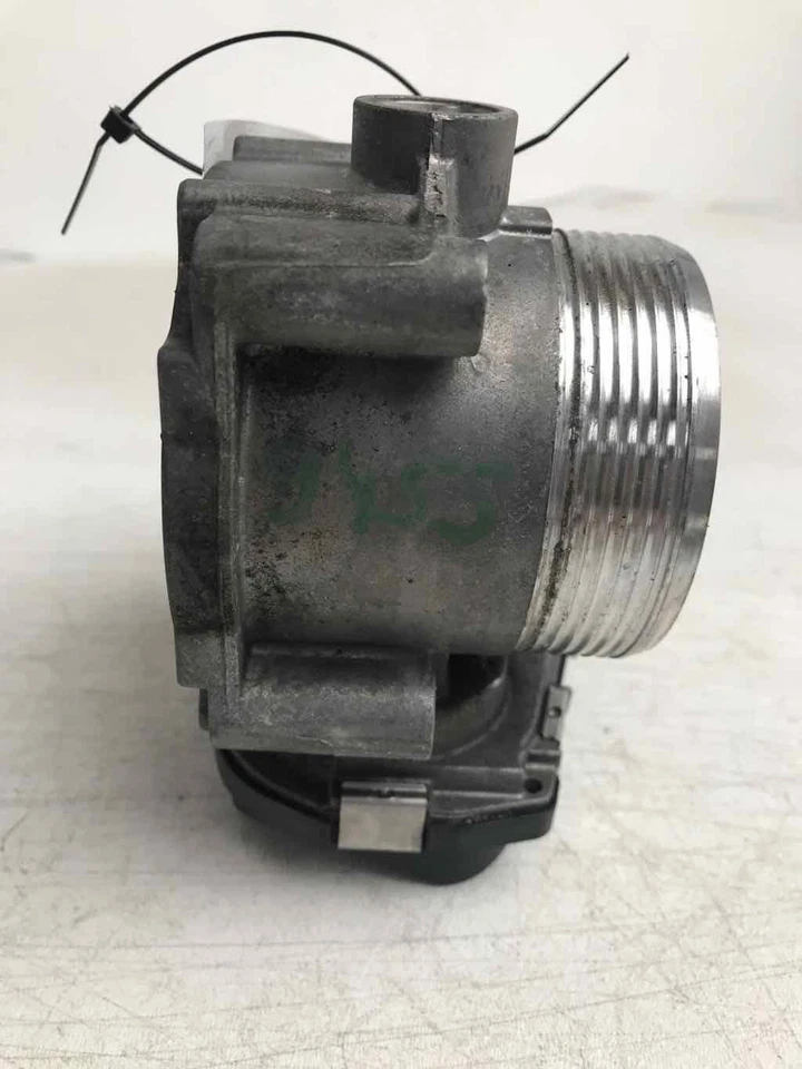 Conjunto de válvula de carrocería de acelerador de pasajero Bi Turbo Rh 7555944 - Se adapta a BMW 750LI 2002-2015 Foto 4 de 4