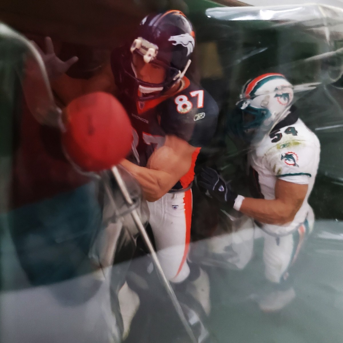マクファーレントイズ　NFLシリーズ　エド・マキャフリー&ザック・トーマスセット マクファーレントイズ NFLシリーズ エド・マキャフリー&ザック