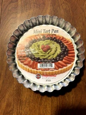 Norpro Professional Essentials #3715, Mini Tart Pan With Removable Base
