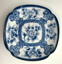 Vintage Asian Bowl Japanese Blue and White Flowers Square Rim Multiple Use