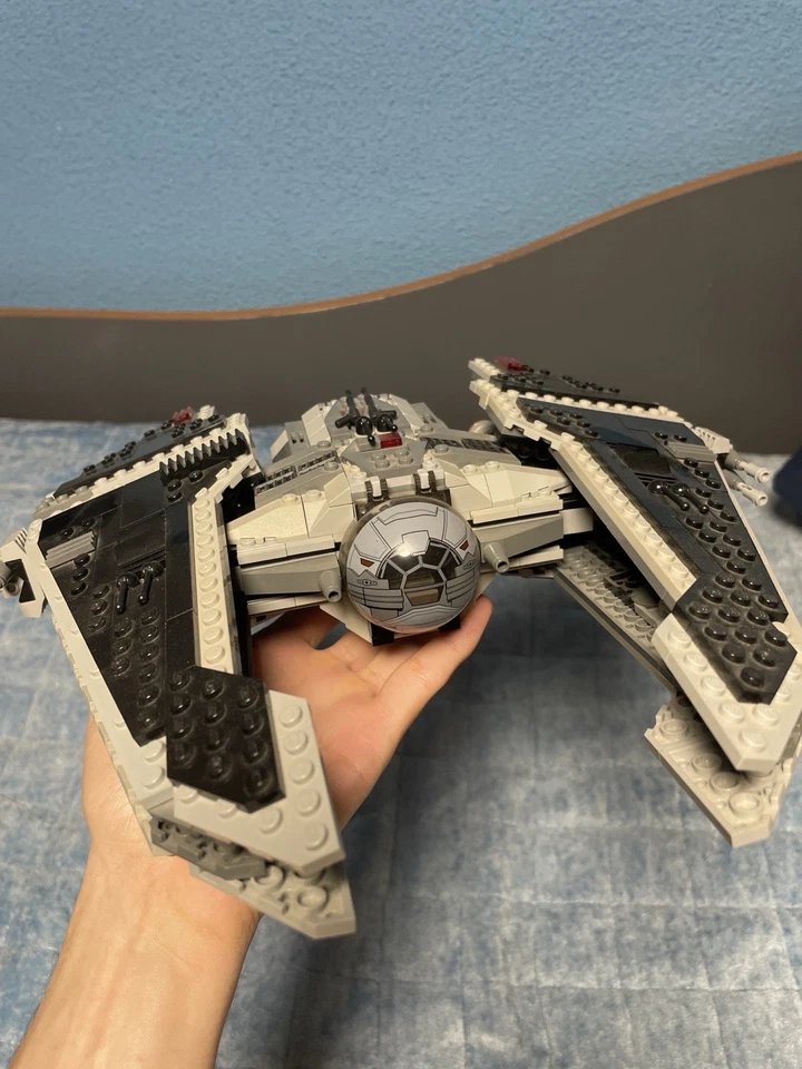 LEGO Star Wars 9500 Sith Fury-Class Interceptor, foto 2 de 5