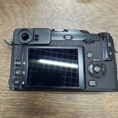 Fujifilm X-Pro1 16.3MP Digital Camera Only Body English 1080p HD