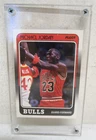 New Listing1988 MICHAEL JORDAN FLEER #17 CHICAGO BULLS NBA BASKETBALL TRADING CARD