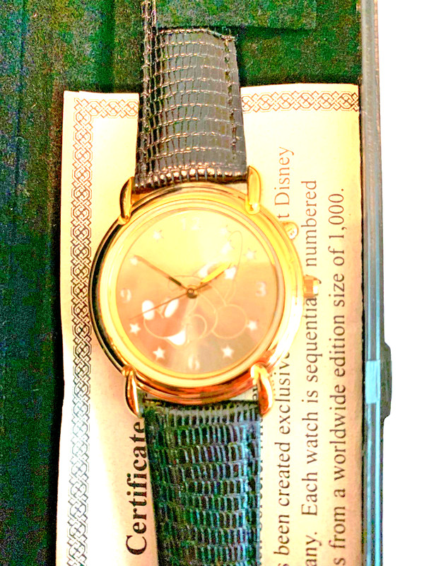 DISNEY SPECIAL LIMITED EDITION EL WATCH SORCERER MICKEY - LTD ED 723/1000  MINT