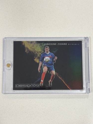 Zinedine Zidane #14 2022 Panini Obsidian Black Colorblast card