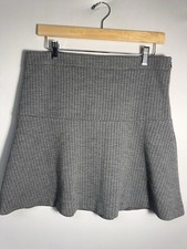 LOFT Women  s Gray Textured Knit Flare Skirt Size 8 Lined A-Line Career Work