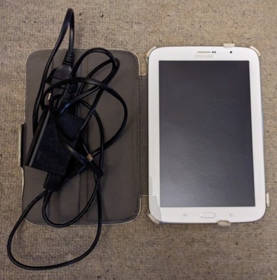 SAMSUNG TABLET Galaxy Note GT-N5100-Tab8-8.0-Android 4.4.2  mit S-Pen, Ladegerät