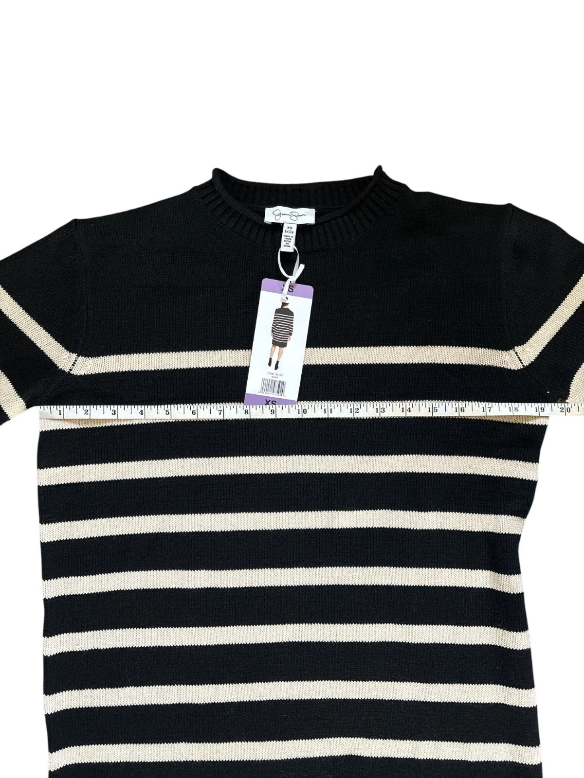 OFF WHITE Abito maglione maglia a righe Jessica Simpson bianco e nero XS lunghezza ginocchio nuovo con etichette