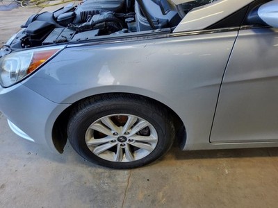 (LOCAL PICKUP ONLY) Driver Left Fender VIN B 8th Digit Fits 11-14 SONATA 465939