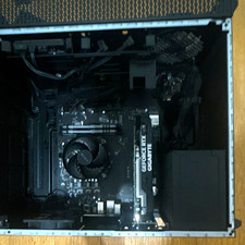 GIGABYTE GeForce RTX Graphics Card PC Case - MicroATX Form Factor, Black
