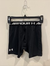 Under Armour Boy  s Boxer Brief Underwear Heatgear Size YMD Medium Fitted Black