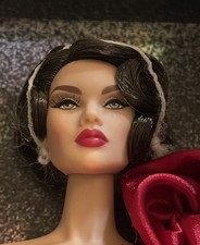 Victoire Roux Burnt Champagne Part 2 Stay Tuned On Line Event Intergrity Toys