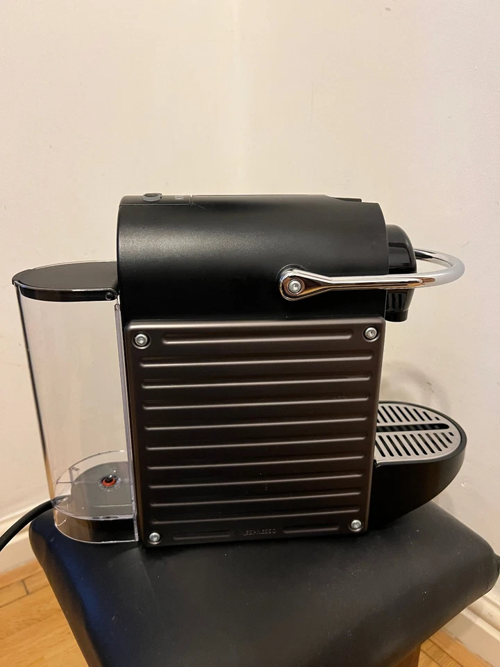 Krups Nespresso Pixie XN306T40, photo 4 of 5