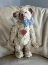 “Ozzie” by artist Muriel Townsend Original Cranberry Mountain Teddy Bear
