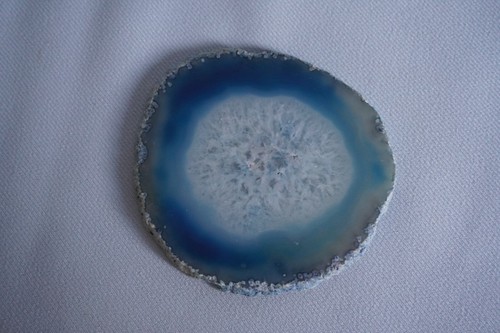 Blue Agate Crystal Geode Quartz slice geological display - Picture 3 of 6