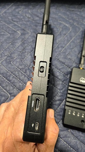 Teradek Ace 800 SDI TX/RX Kit (Antennas, Tap power and AC power Included) - Bild 3 von 5
