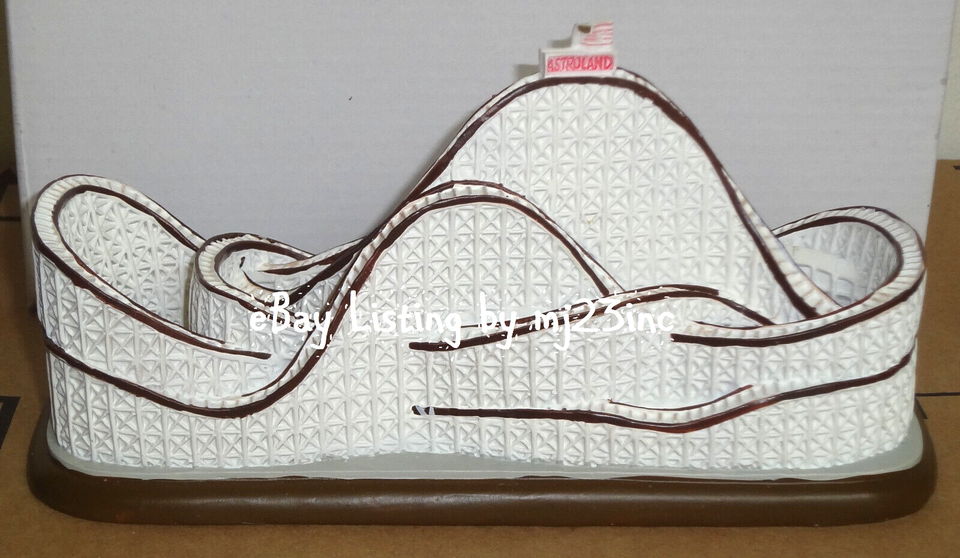 2008 BROOKLYN CYCLONES SGA CONEY ISLAND CYCLONE ROLLER COASTER STATUE