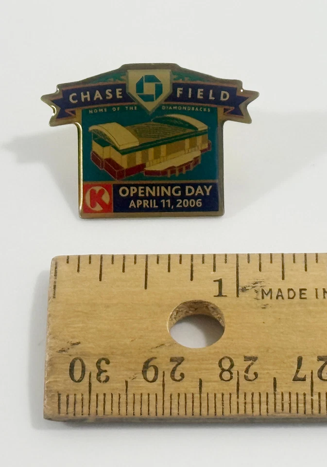 Chase Field Arizona Diamondbacks Opening Day April 11, 2006 Circle K Lapel Pin - Image 2 of 4