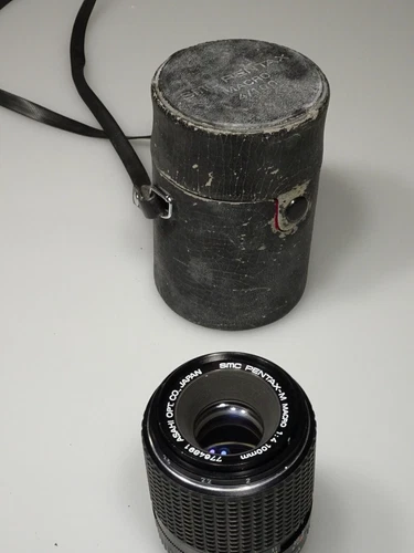 SMC Pentax-M Macro 100mm f/4 Manual Focus Telephoto Prime Lens K Mount