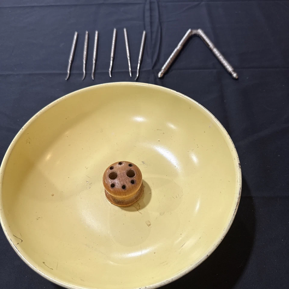 Vintage H.M Quackenbush Inc Metal Nutracker Bowl Wood Center Utensils Holder - Image 4 of 4