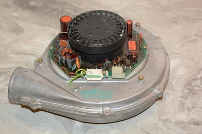 Buderus EBM G1G144-AB25-15, Lüfter für GB 102 / 112, Gebläse, 2 J. Garantie b729