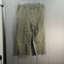 Denim & Co. EasyWear Twill Wide Les Crop with Frey Hem Dark Olive, Reg 16