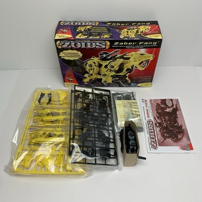 Vintage Zoids Zaber Fang Saber Tiger Complete Hasbro Model [Brand New Open Box]