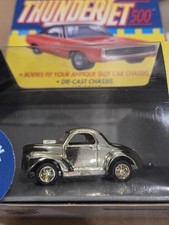 JOHNNY LIGHTNING TJET 500 PULLBACK WILLYS COUPE GOLD CHROME NIB