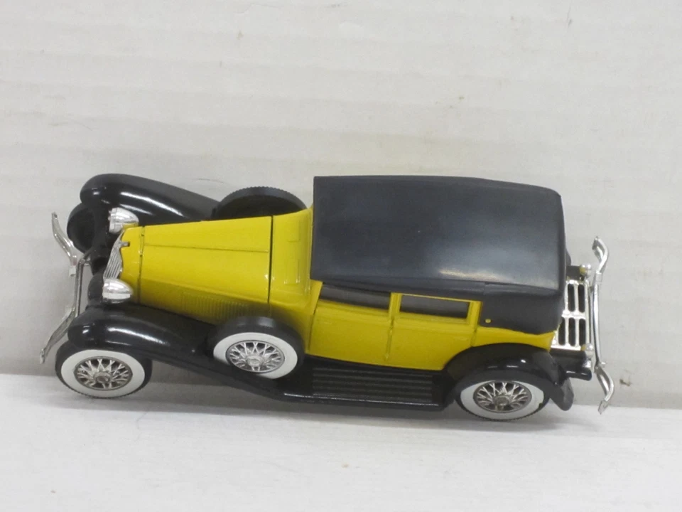 Cord L 29 Limousine 1929 in gelb/schwarz ohne Box Solido 55 1:43 - Bild 3 von 4